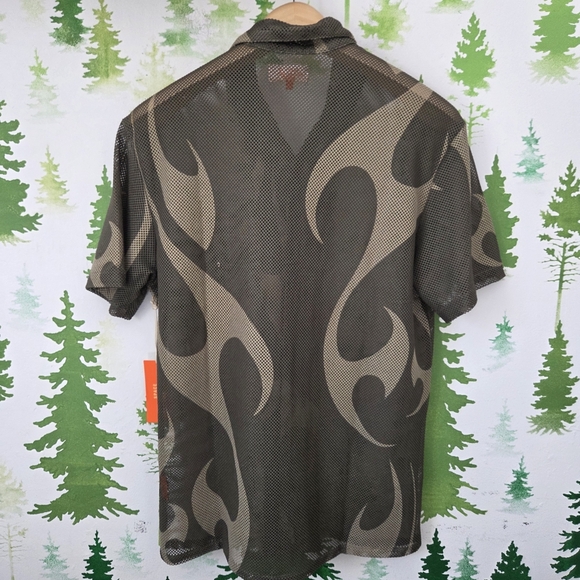 Mesh Patterned Shirt in Green and Brown - Picture 2 of 9